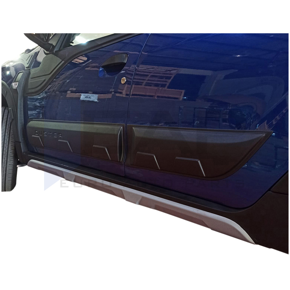 Vehicle side skirts