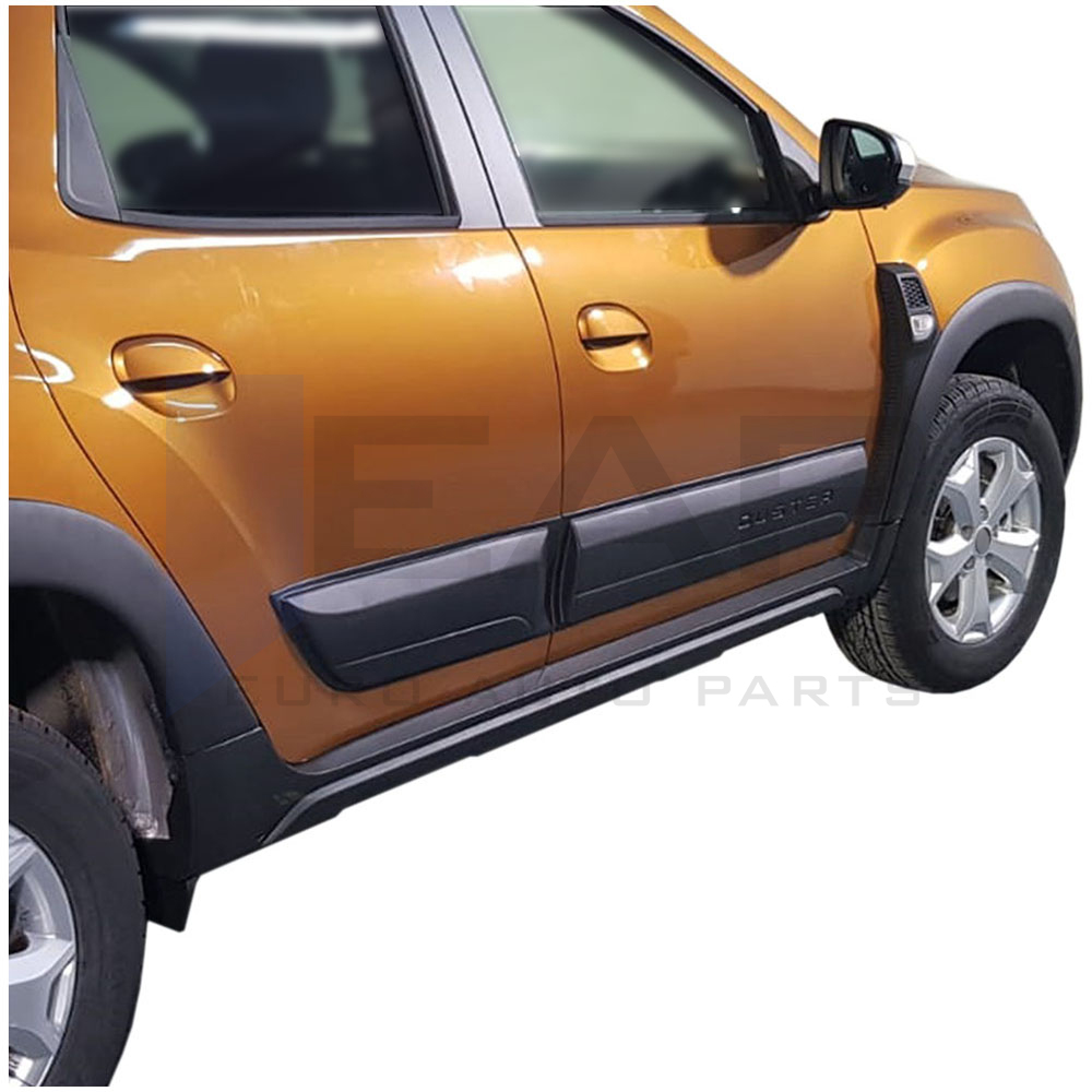 Wheel arch moulding trim cover