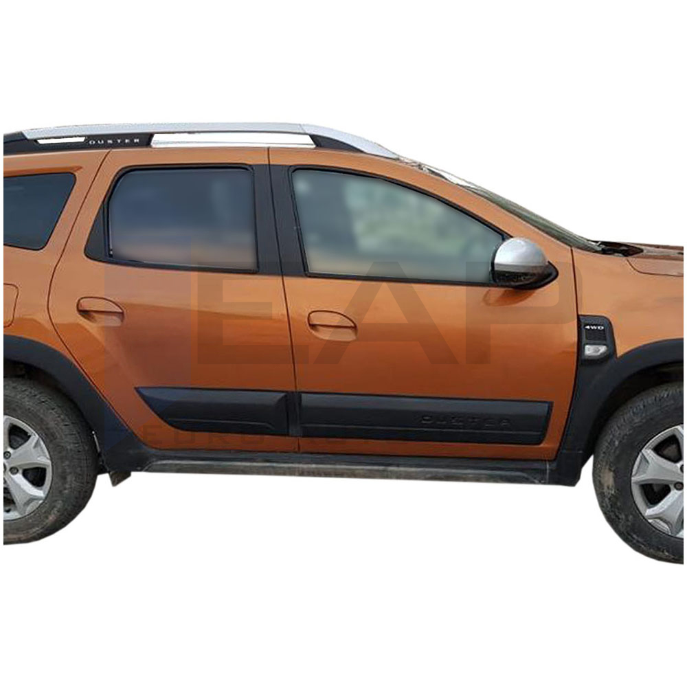 Wheel arch moulding trim cover