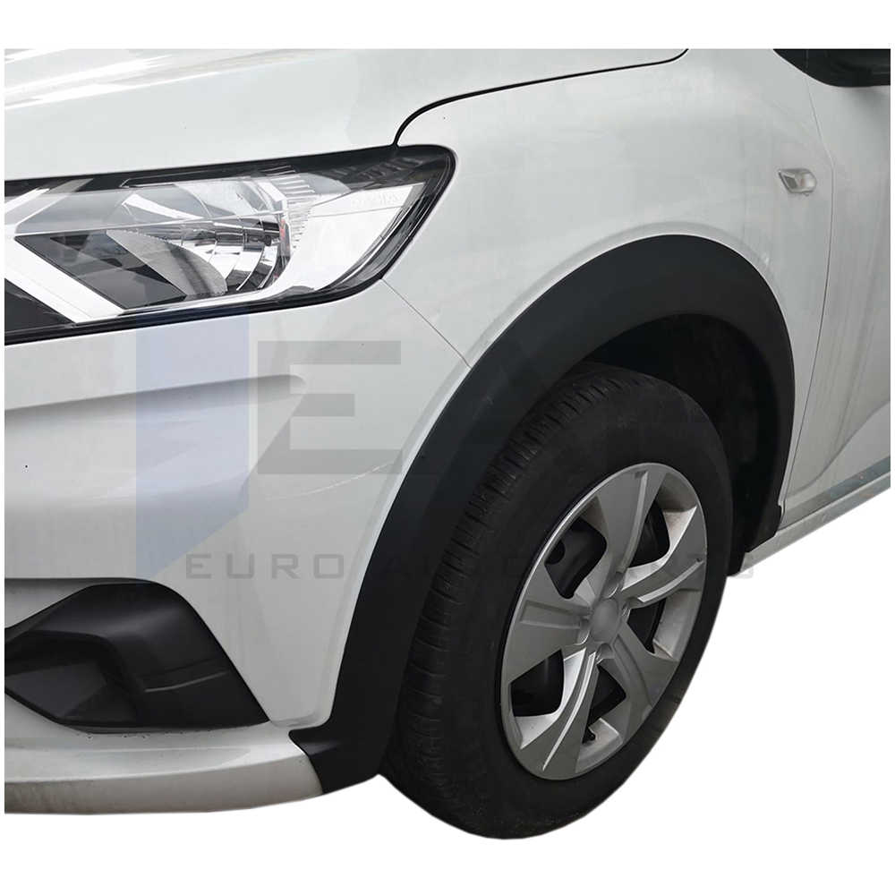Wheel arch moulding trim cover