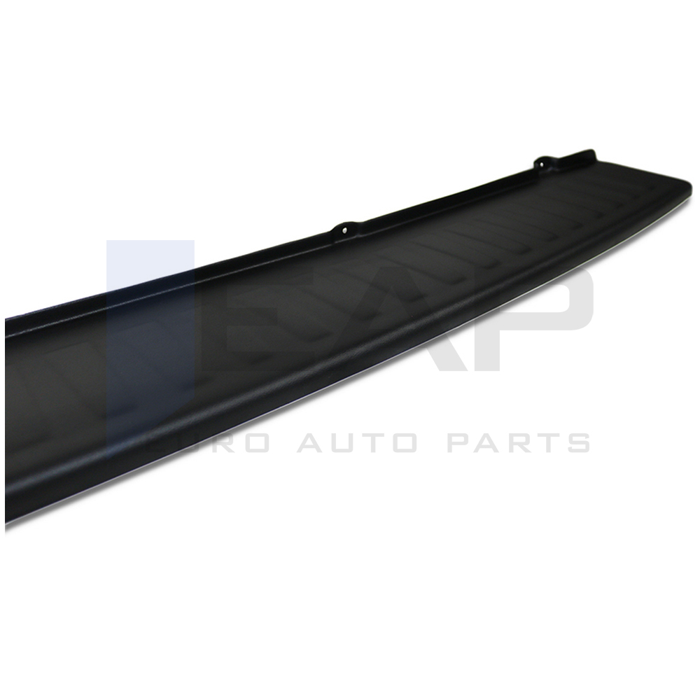 Rear bumper guard (Matte)