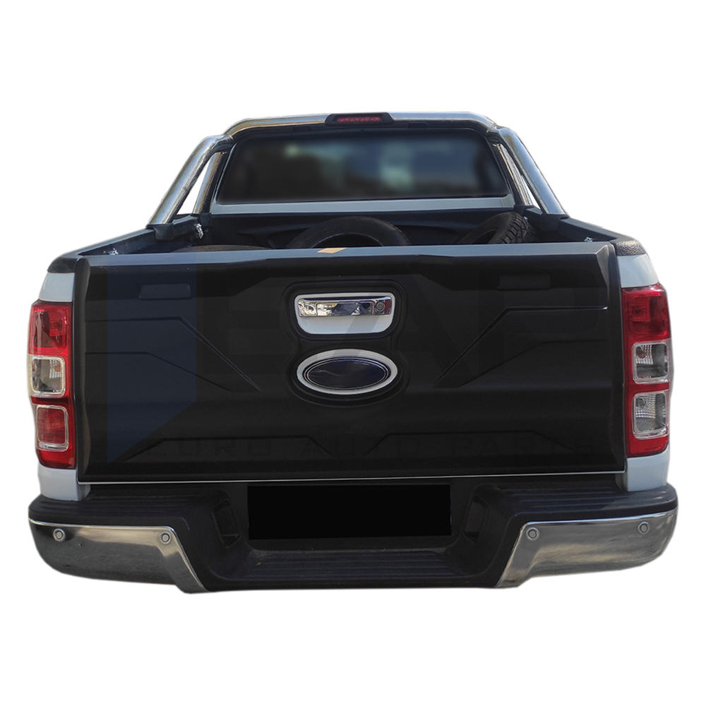 Wheel arch moulding trim cover