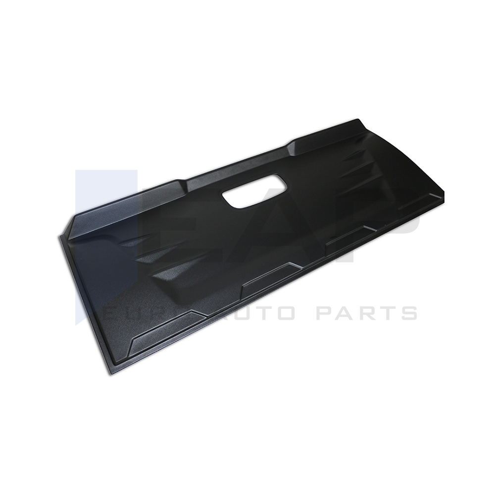 Wheel arch moulding trim cover