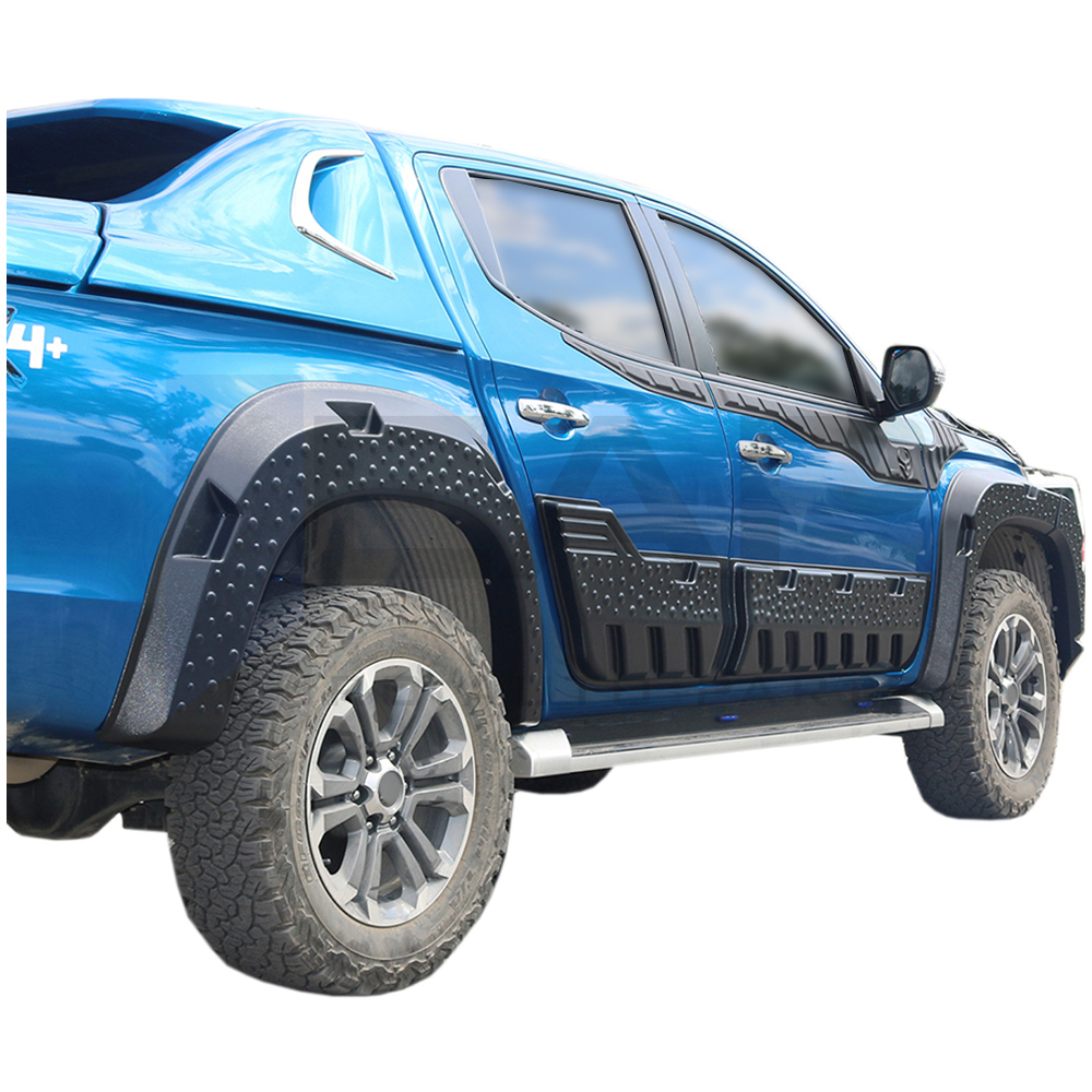 Wheel arch moulding trim cover