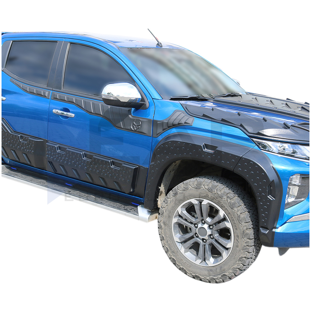 Wheel arch moulding trim cover