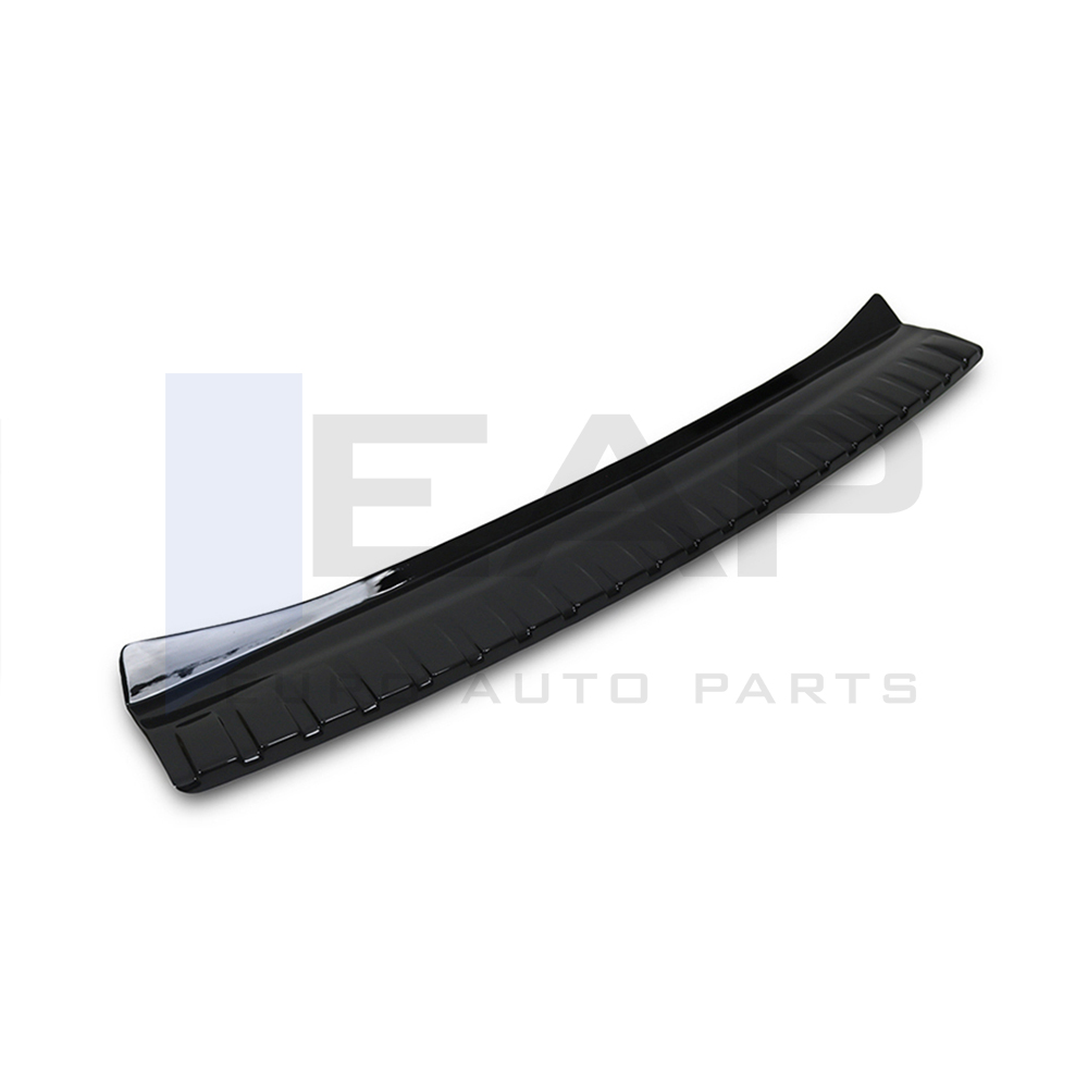 Rear bumper guard (Bright)