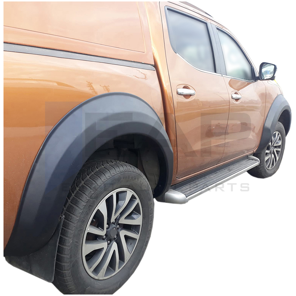Wheel arch moulding trim cover