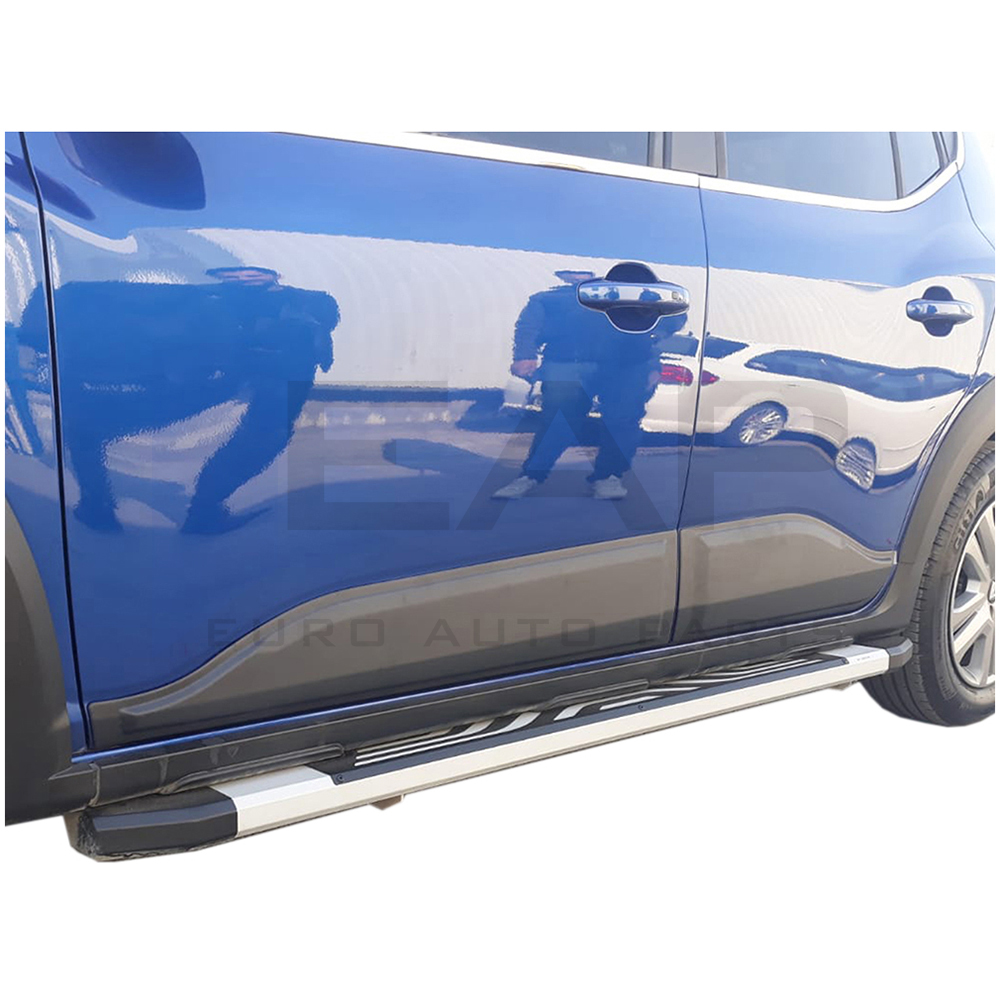 Wheel arch moulding trim cover