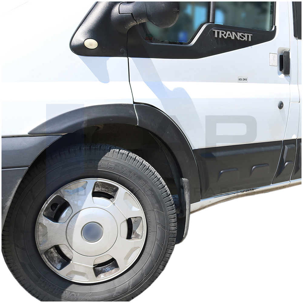 Wheel arch moulding trim cover
