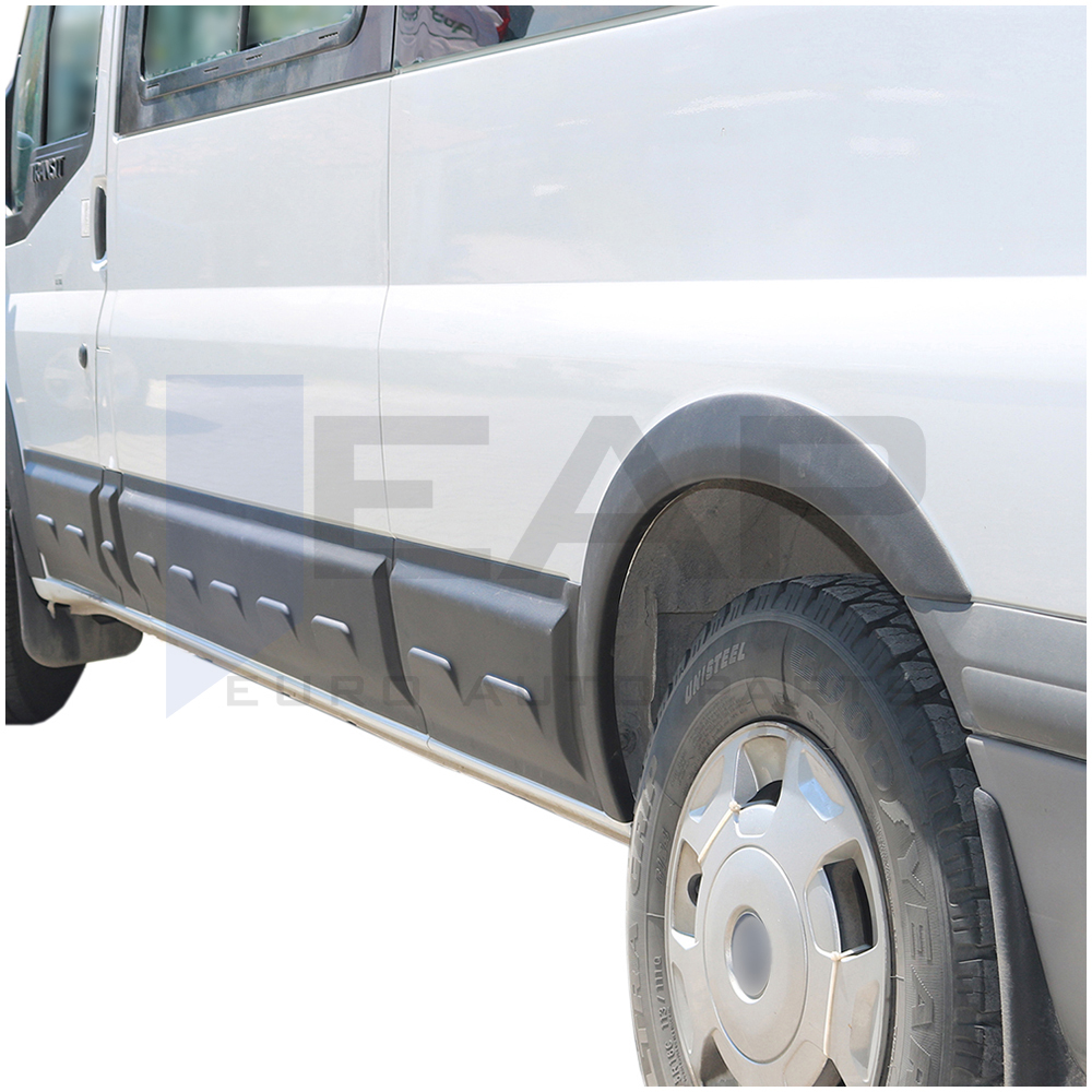 Wheel arch moulding trim cover