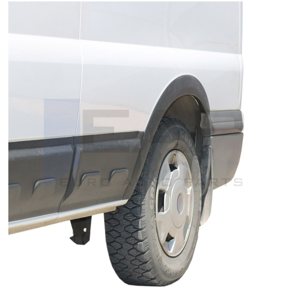 Wheel arch moulding trim cover