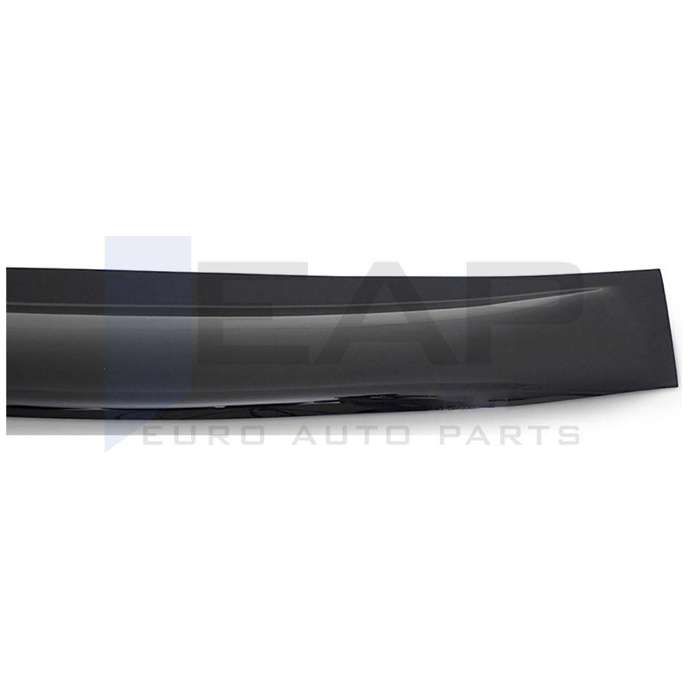 Rear Window Deflector