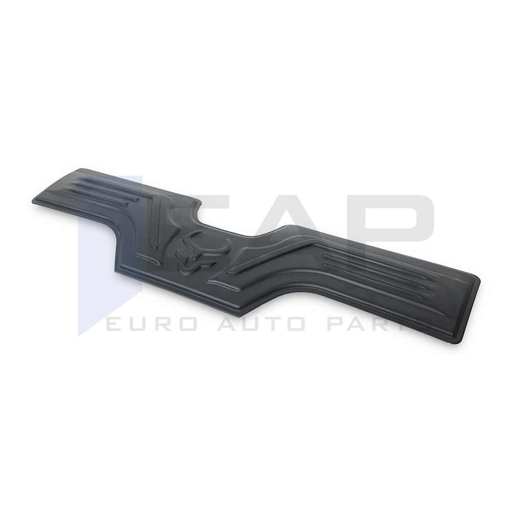Wheel arch moulding trim cover