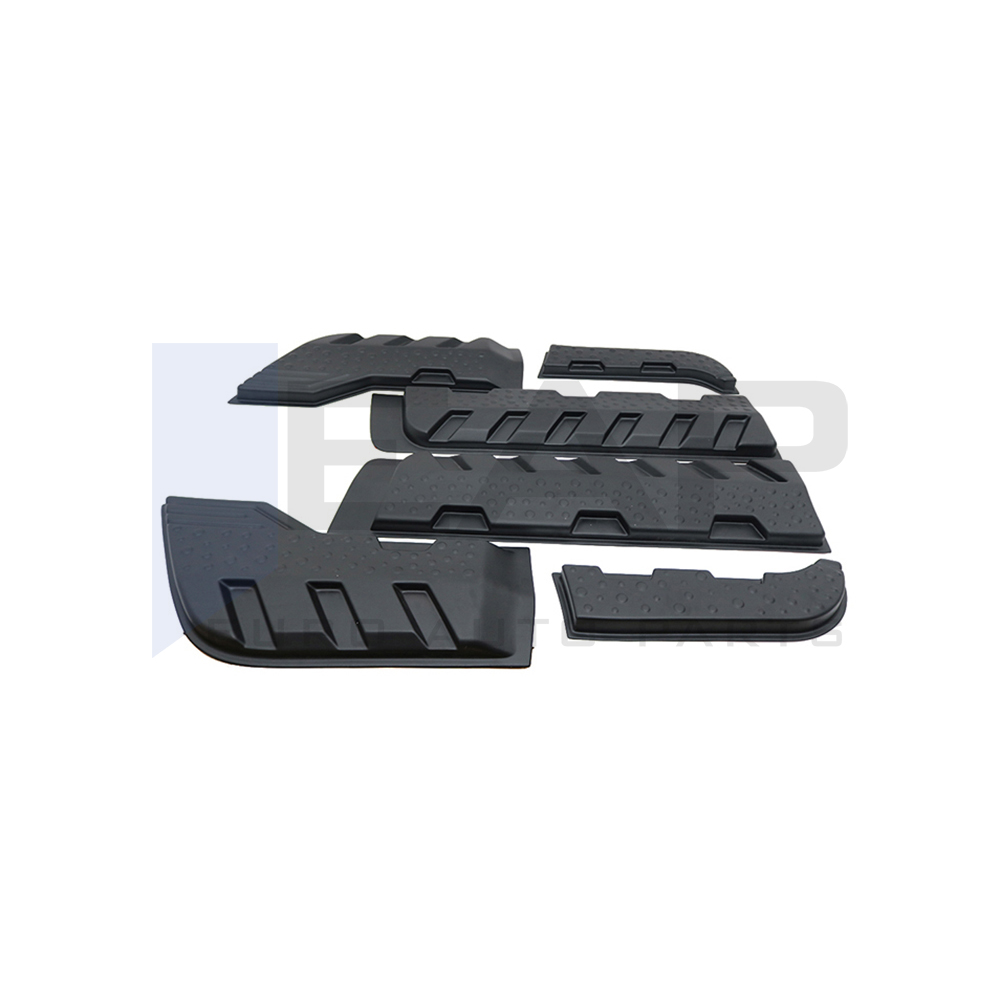 Wheel arch moulding trim cover