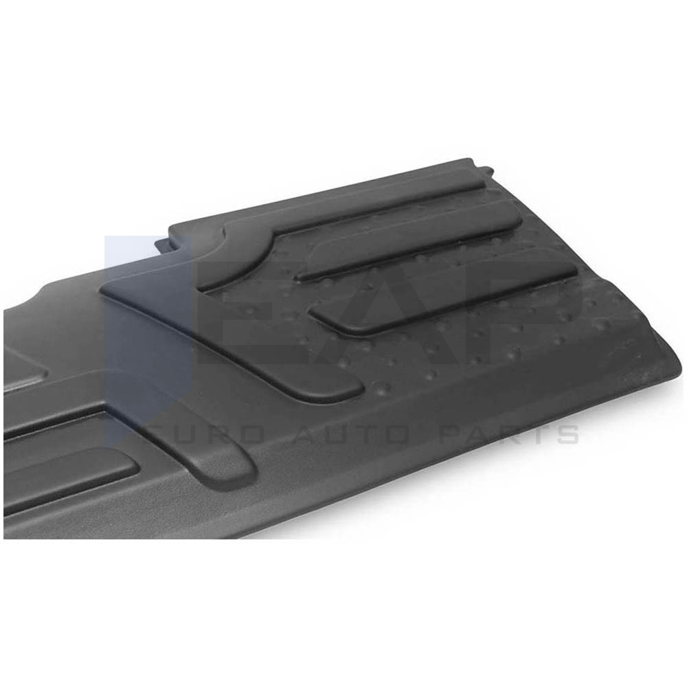 Wheel arch moulding trim cover