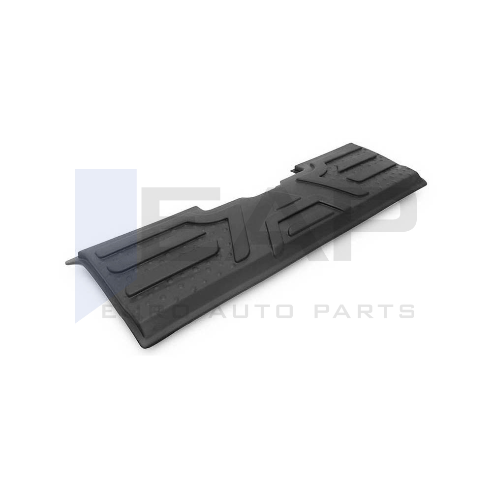 Wheel arch moulding trim cover