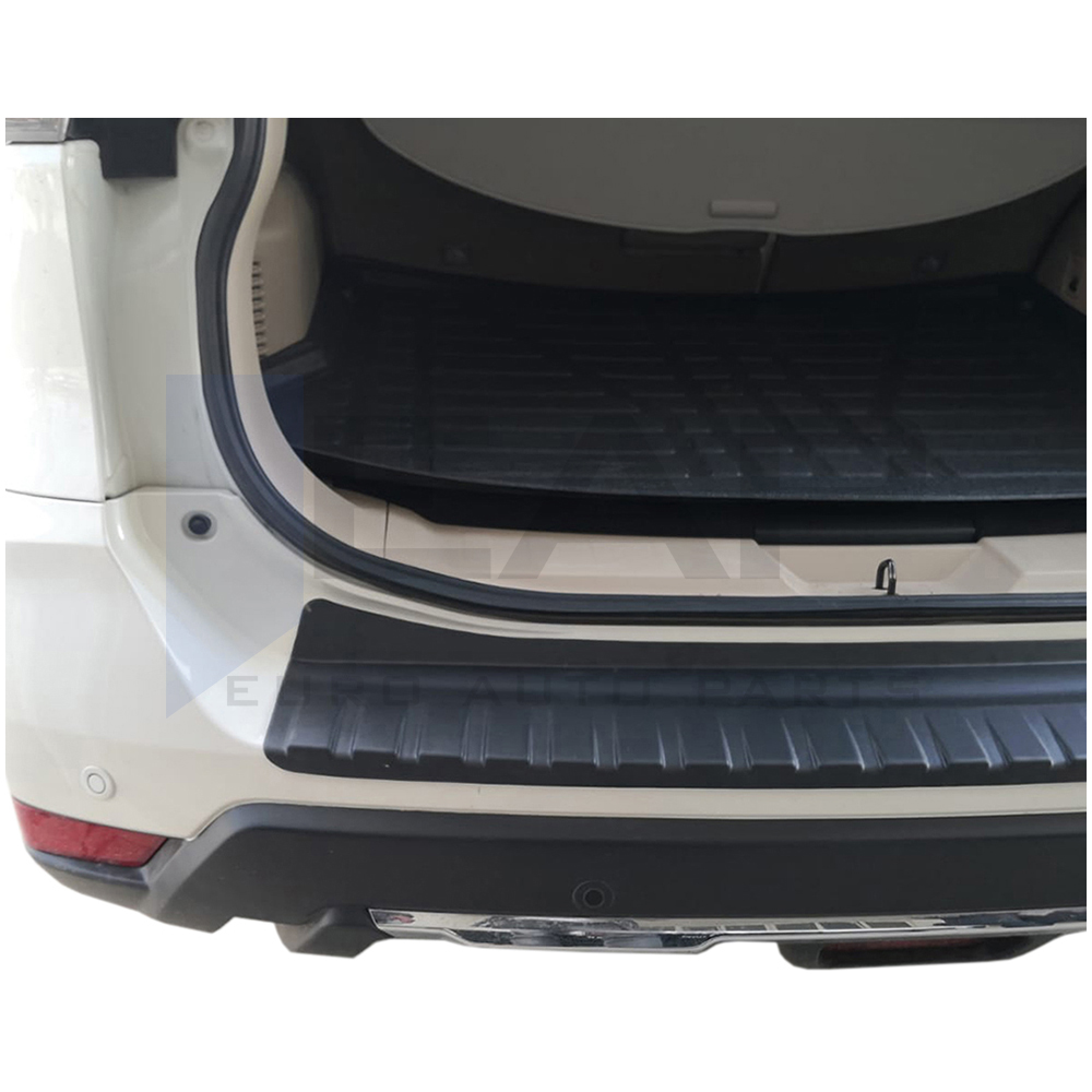 Rear bumper guard (Matte)