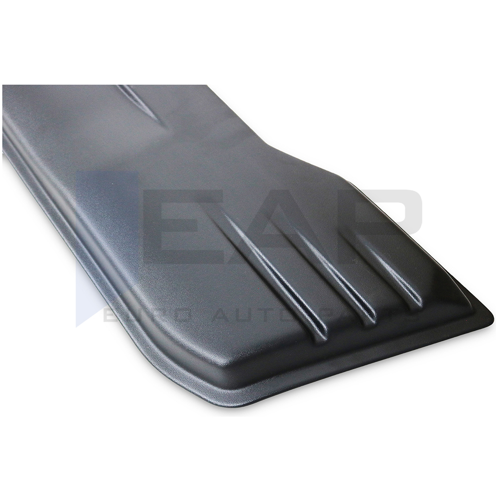 Wheel arch moulding trim cover