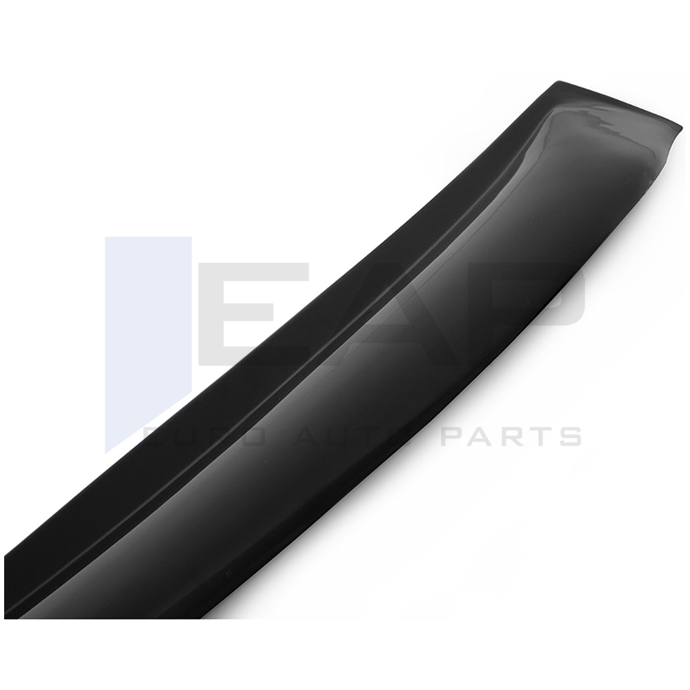 Rear Window Deflector