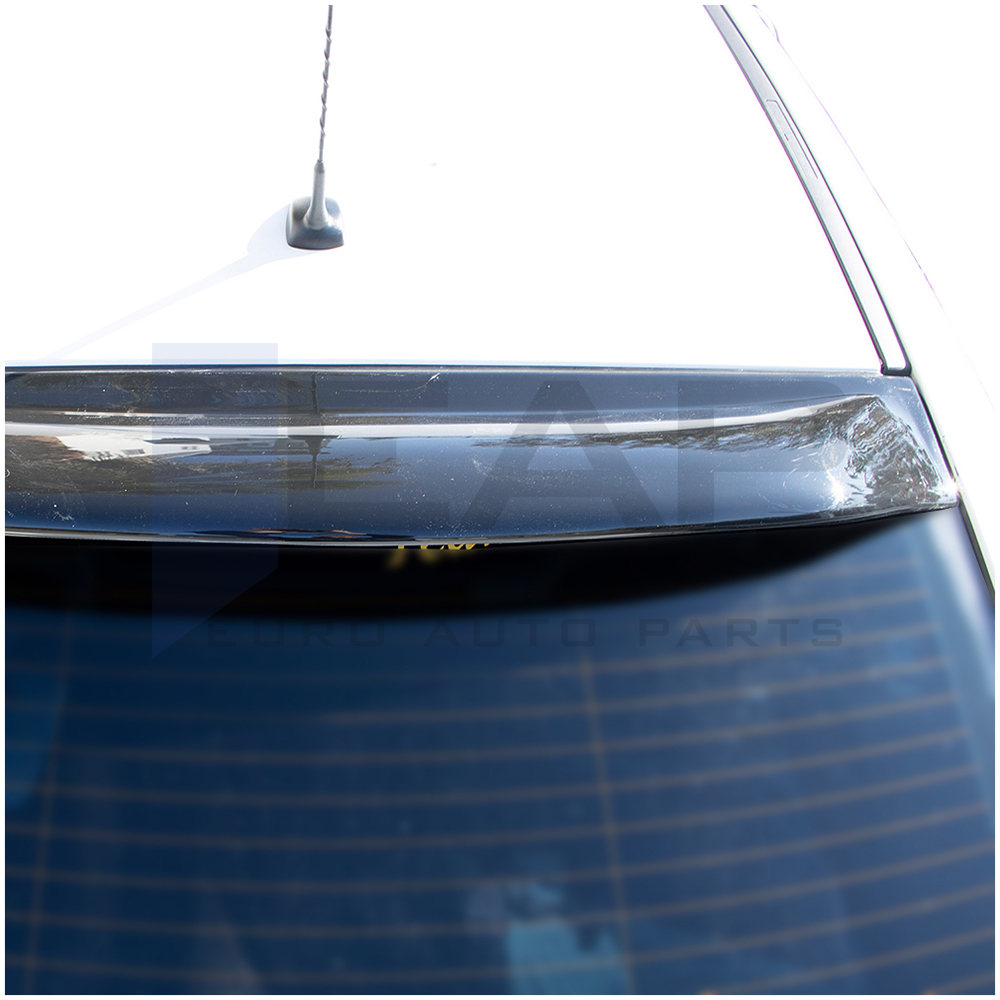 Rear Window Deflector