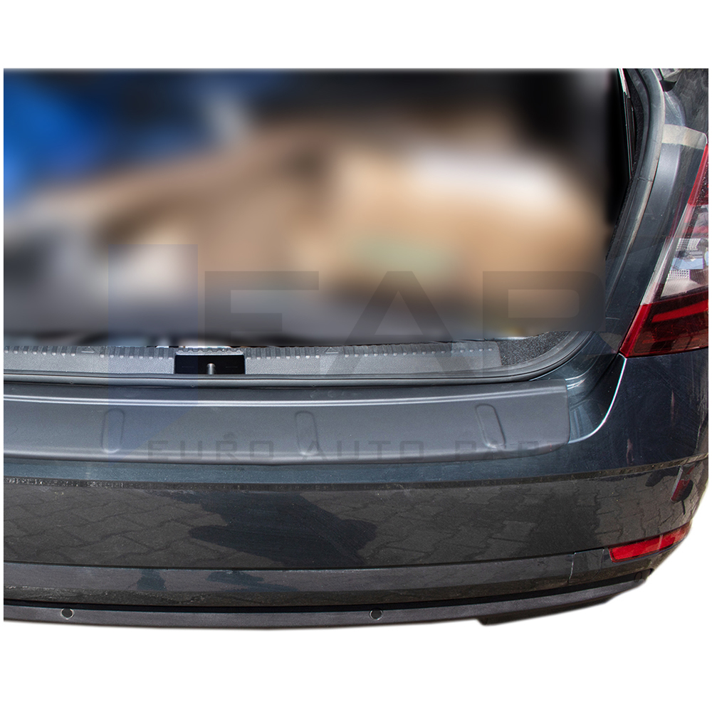 Rear bumper guard (Matte)