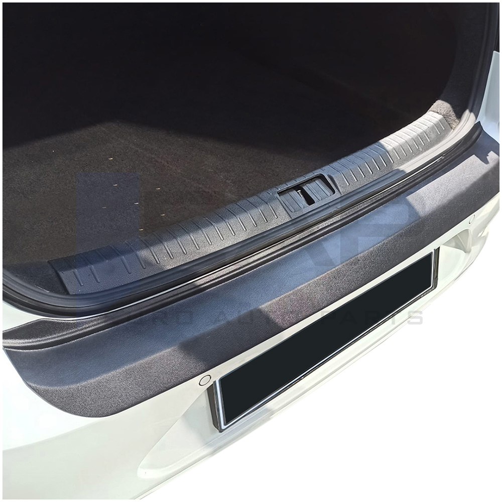 Rear bumper guard (Matte)