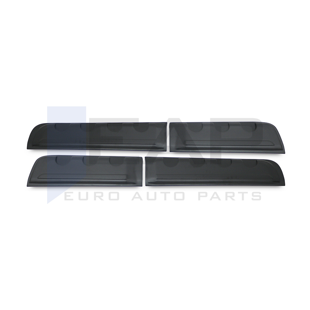 Wheel arch moulding trim cover