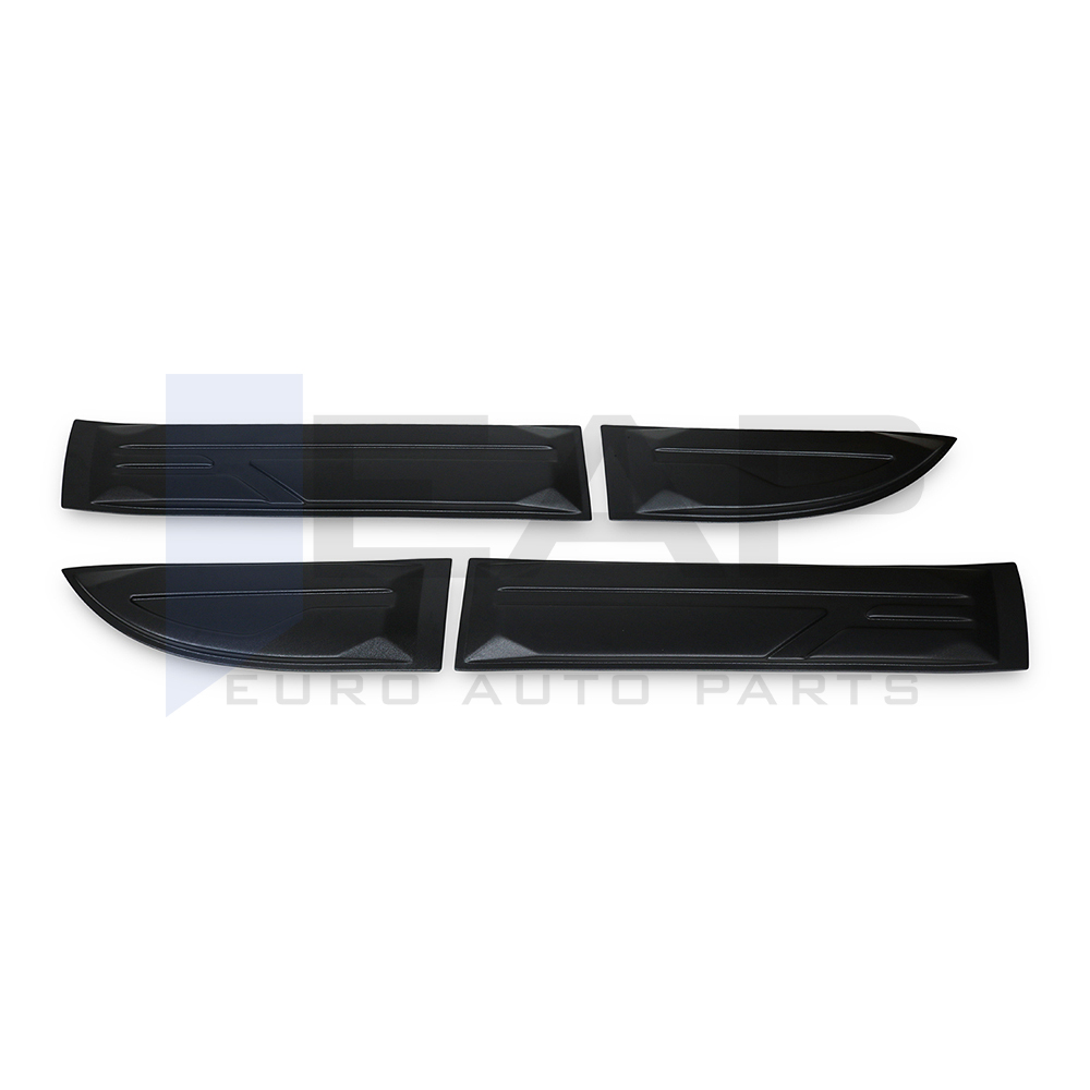 Wheel arch moulding trim cover
