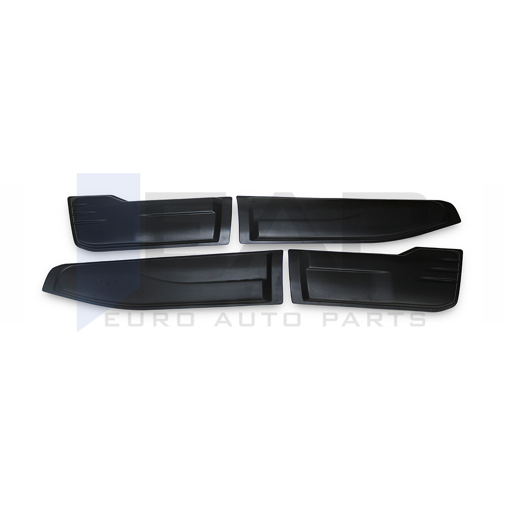 Wheel arch moulding trim cover