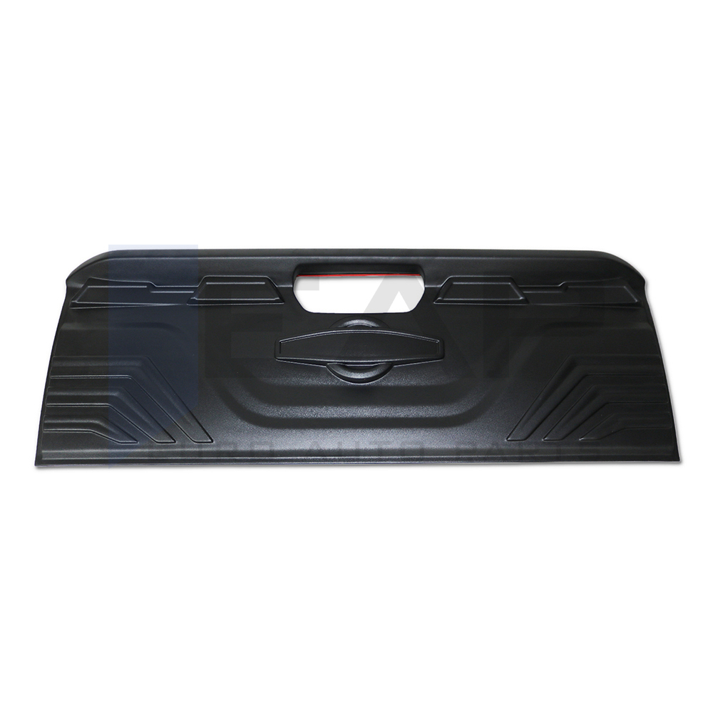 Wheel arch moulding trim cover